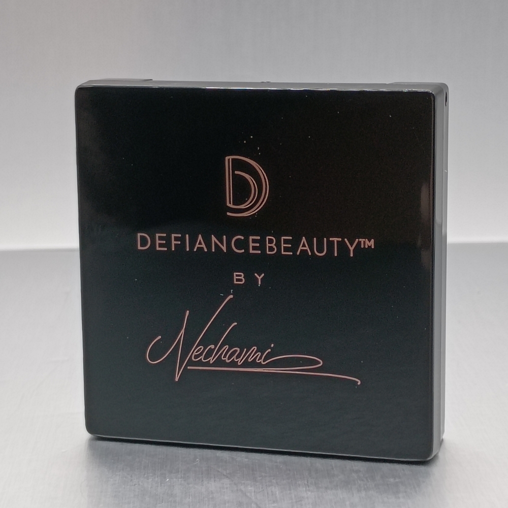 5 For $25 Item🌸 Defiance Beauty Satin Sovereign Bronzer shade GODDESS GLOW - Picture 2 of 4